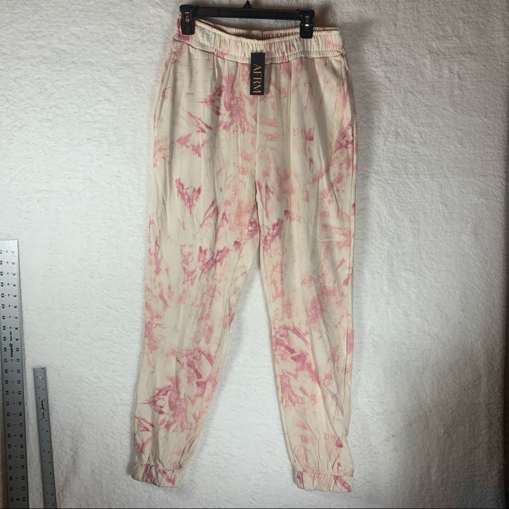 AFRM NEW Tazo Knit Jogger Pants in Cream Blush Tie-dye XL T.
4453